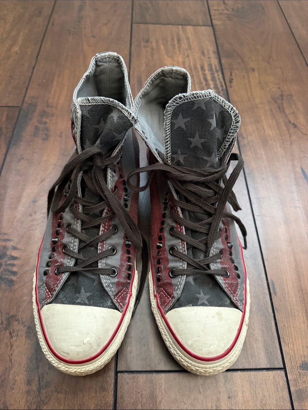 Converse High-Top Sneakers in Gray, Red, Brown